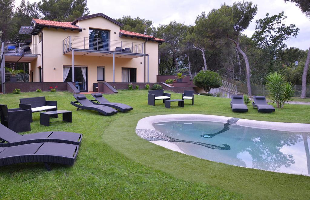 B&B Dodici Lune Andora Exterior photo