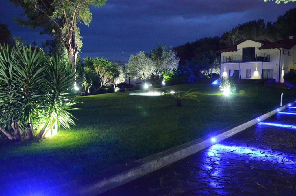 B&B Dodici Lune Andora Exterior photo